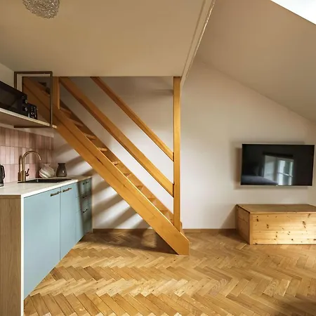Vivia - Modern Mezzanine Loft - Old Town Krakkó